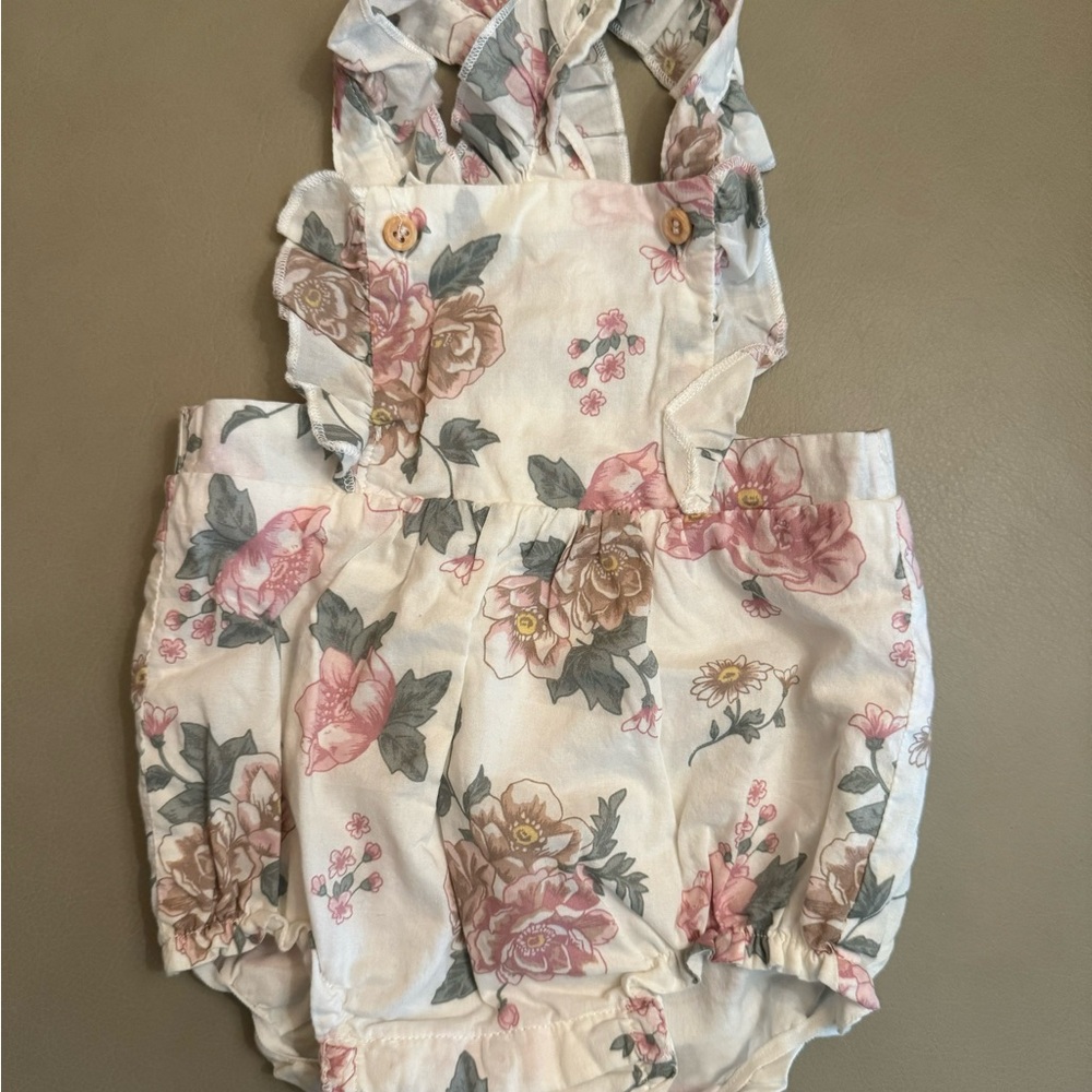 H&M sweet rose jumper